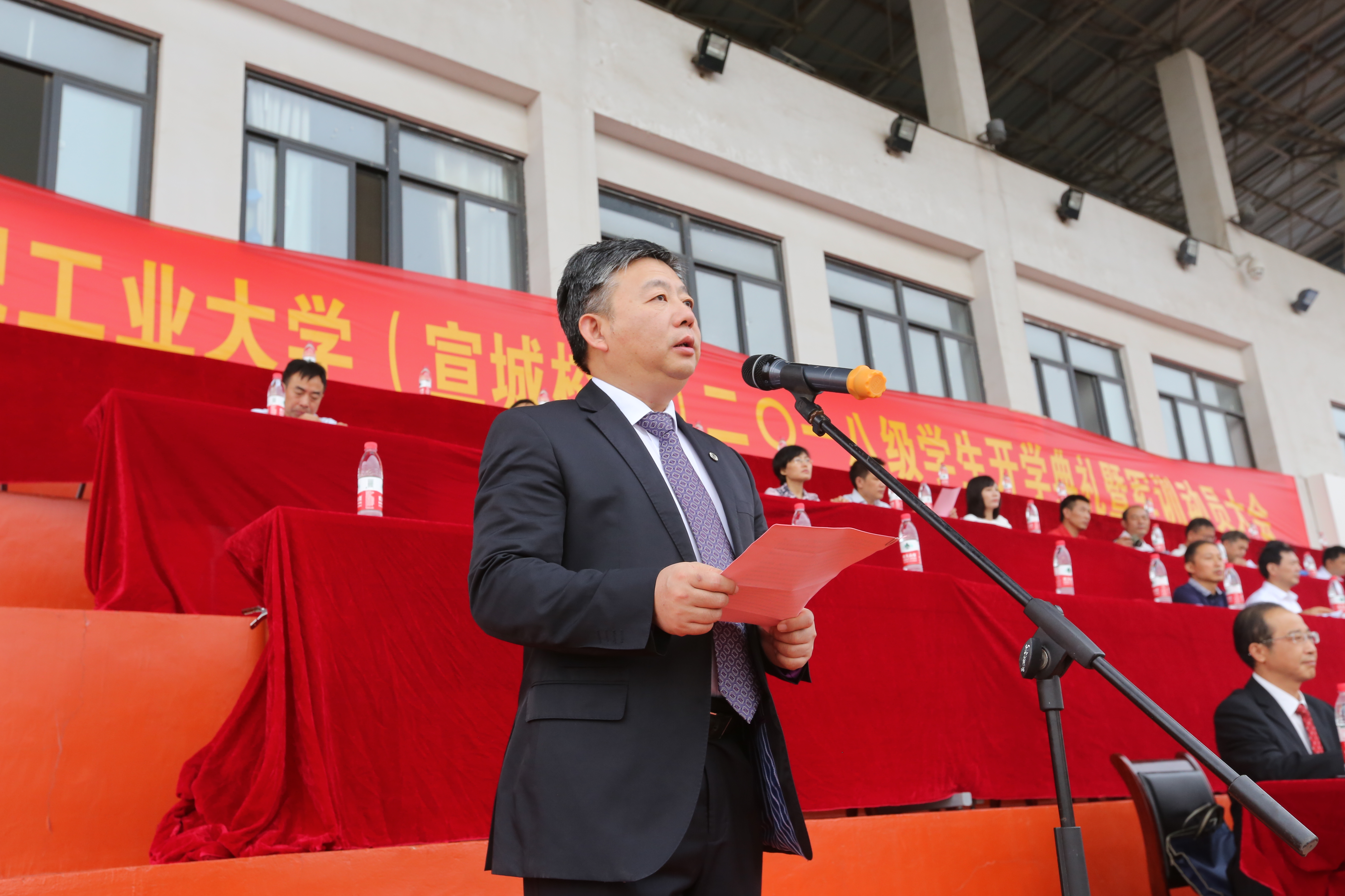 他指出合肥工业大学作为一所国家"双一流"建设高校,在73年的发展历程